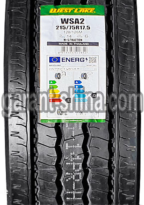 WestLake WSA2 (рулевая) 215/75 R17.5 128/126M 14PR - Фото протектора с этикеткой детально